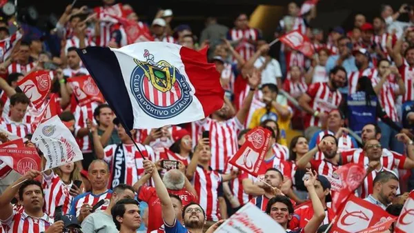 Afición de Chivas ya celebraba un fichaje pero se cayó | Foto: X @chivas