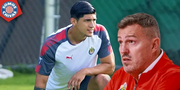 Alan Pulido en Chivas (Fuente: MEXSPORT)