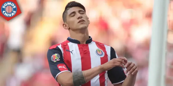 Alan Pulido en Chivas (Fuente: MEXSPORT)