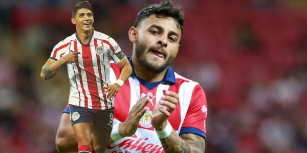 Alan Pulido lanza una indirecta a Vega y a Chicote por su indisciplina en Chivas