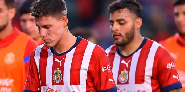 Alexis Vega termina contrato con Chivas en verano de 2024, pero buscarían su salida en diciembre próximo