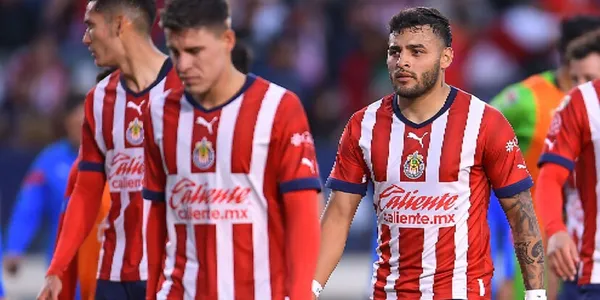 Alexis Vega y Cristian Calderón han sido objeto de críticas luego de su indisciplina tras el juego frente a Toluca.