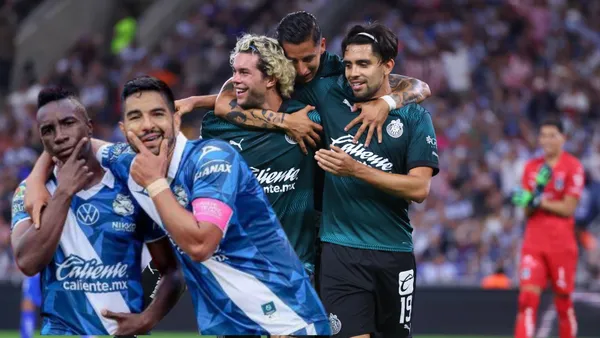 Alineación oficial de Chivas vs Puebla