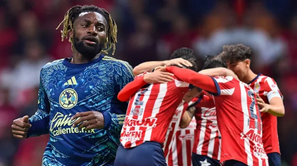 Allan Saint-Maximin y jugadores de Chivas