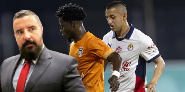 Álvaro Morales y Roberto Alvarado en Chivas (Fuente: MEXSPORT)