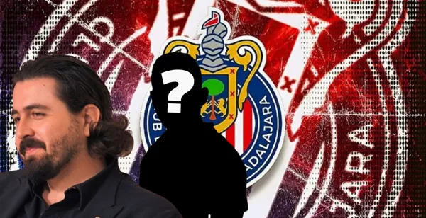 Amaury Vergara junto a futbolista incógnito / FOTO ESTO