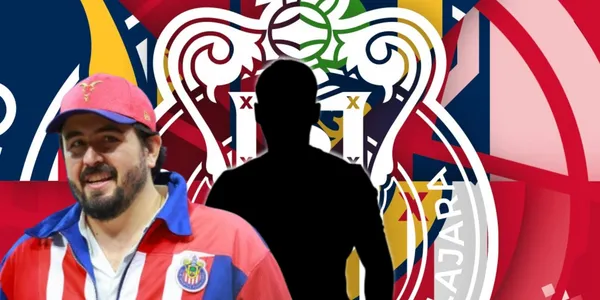 Amaury Vergara junto a futbolista incógnito / FOTO YAHOO