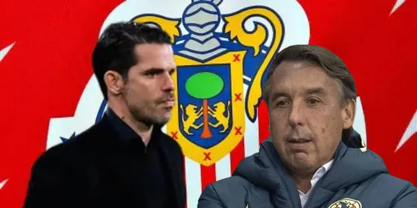 Azcárraga y Gago con el escudo de Chivas