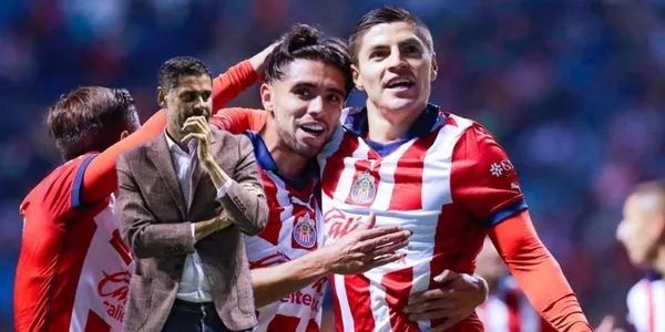 Cambiaron los planes en chivas, 2 futbolistas apuntaban a salir y ahora su futuro podría ser diferente