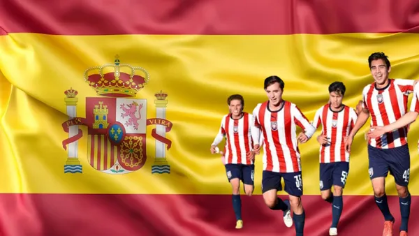 Canteranos de Chivas en la bandera de España