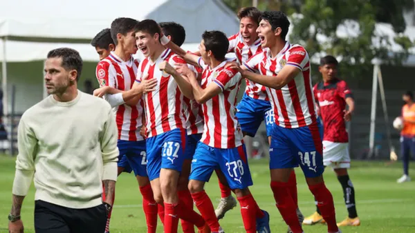 Canteranos de Chivas y Gago