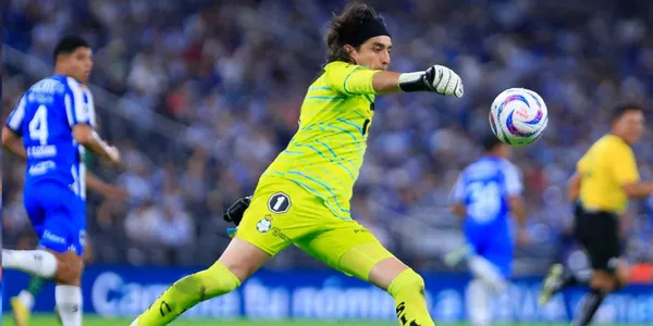 Carlos Acevedo es del interés de Chivas para reforzar su portería para el Torneo Clausura 2024.