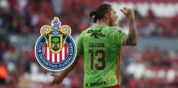 Carlos Salcedo dejó en claro sus intenciones con Chivas y si volvería al Rebaño.