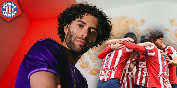 César Huerta y jugadores mexicanos (Fuente: MEXSPORT)