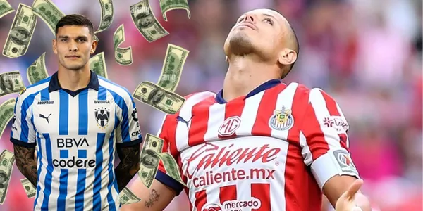 Chicharito con Brandon y billetes/FOTO: Marca