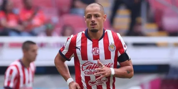 Chicharito con Chivas/FOTO: Información al día