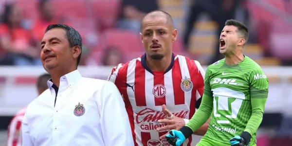 Chicharito con Ortega y Julio González/FOTO: Tribuna de la Bahía