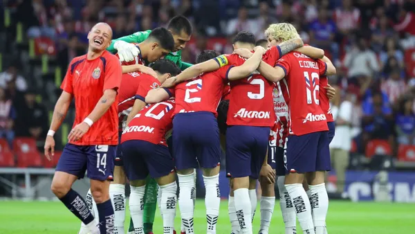 Chicharito habría ignorado a la prensa tras derrota