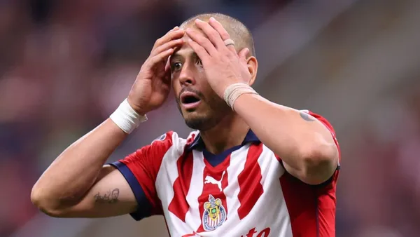 Chicharito no ha sido la mejor inversión de Chivas | Foto: Juanfutbol