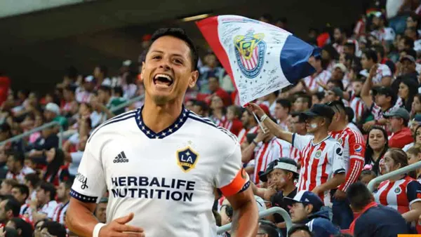 Chicharito revela cuándo firmará con chivas