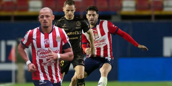 Chicharito y Briseño vs San Luis/FOTO: Fútbol Total
