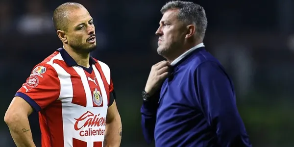 Chicharito y Óscar García (Fuente: MEXSPORT)