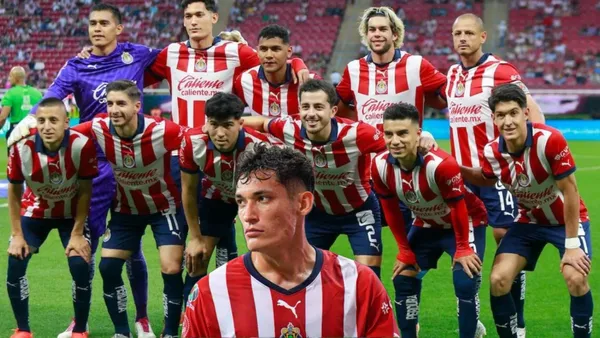 Chiquete y jugadores de Chivas en la foto