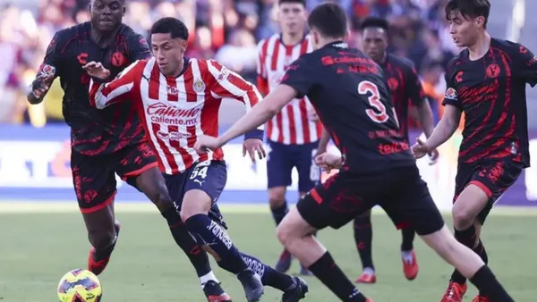 Chivas empató con Tijuana pero a un jugador le llovió críticas | Foto: Mediotiempo