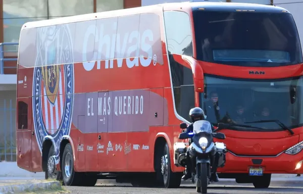 Chivas salió de Verde Valle por la puerta trasera.