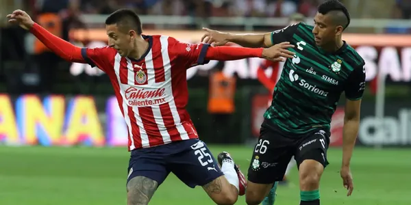 Chivas vs Santos Laguna (Fuente: MEXSPORT)