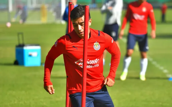 Chivas y Toluca se verán las caras este sábado en la cancha de los Diablos.