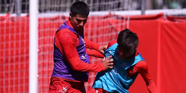 Chivas ya viaja a Pachuca y con una buena noticia, tras la reintegración de una pieza clave, como es el caso de Richard Ledezma.