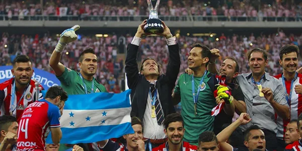 Conoce el jugador que de brillar con Almeyda, ahora jugará en Honduras