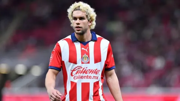 Cowell demuestra su fortaleza en la liga