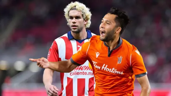 Cowell se estrena con el rebaño