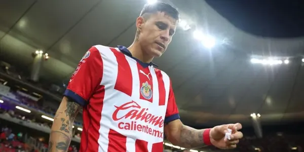 Cristian Calderón se va de Chivas por la puerta de atrás de cara al Torneo Clausura 2024.