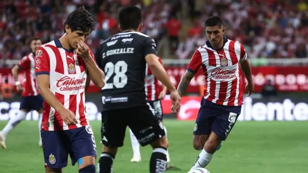 De nuevo sin Macías, la convocatoria de Chivas vs Necaxa