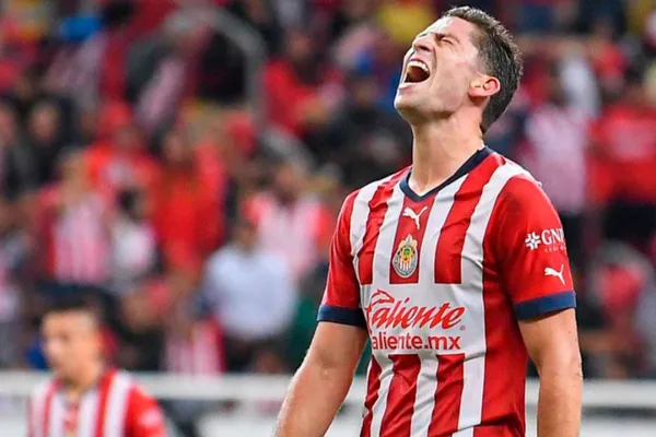 Después de brillar en Puebla a no ser tomado en cuenta por Chivas, Santiago Ormeño busca su próximo destino