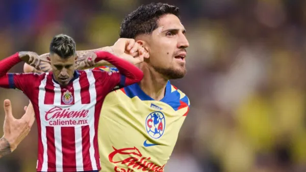 Diego Valdés y el Chicote con la playera de Chivas
