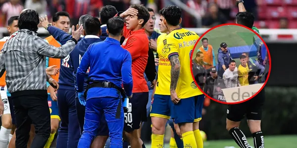 Discusiones en el Clásico Nacional / Foto: MEXSPORT