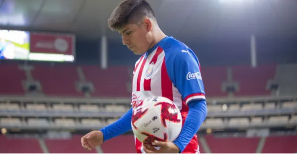 Eduardo "Chofis" López la está rompiendo en Pachuca, pero él quería volver a Chivas.