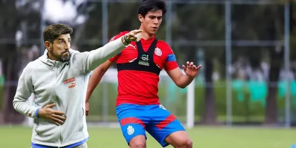 El dilema que se viene en el rebaño, el sacrificado para el regreso de Macías a la actividad con Chivas