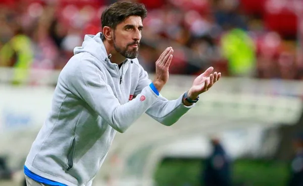 El Director Técnico Veljko Paunović tendría un par de sorpresas para el partido contra América.