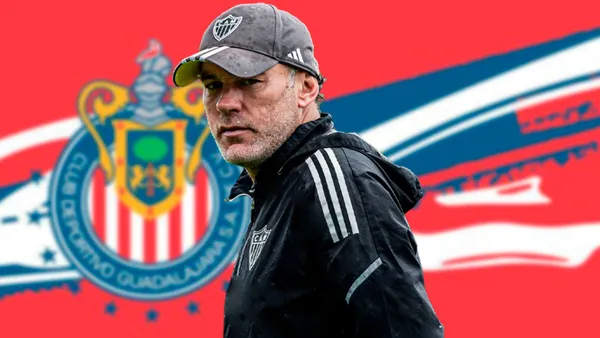 El DT argentino deberá pensar un nuevo plan para el armado de su defensa (MexSport).