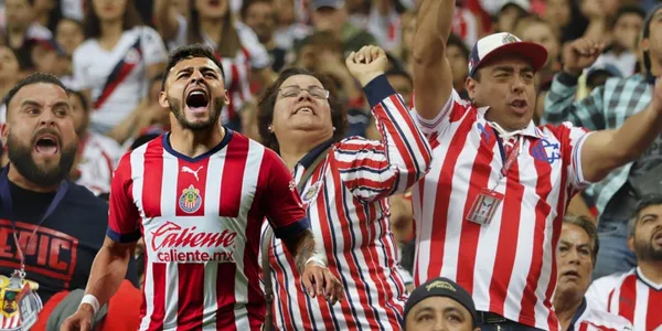 El gesto de Vega luego de haber salido abucheado durante el duelo vs Pachuca