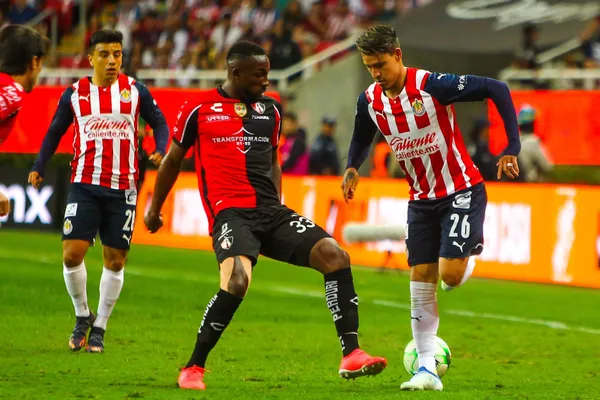 El Guadalajara cayó 1-2 frente al Atlas en el partido de ida.