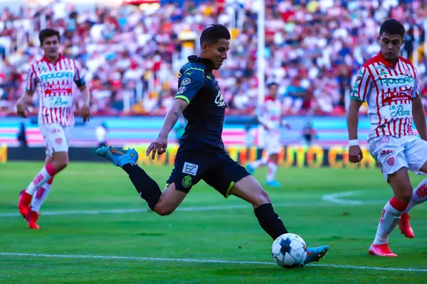 El Guadalajara mejoró en zona defensiva desde la llegada de Ricardo Cadena.