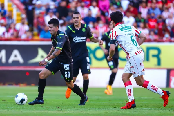 El Guadalajara nuevamente se quedó con un triunfo, llegando a cuatro al hilo.