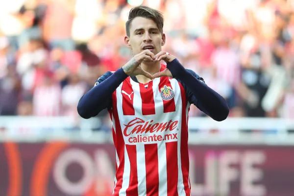 El lateral del Rebaño volvió a marcar gol frente al Atlas.