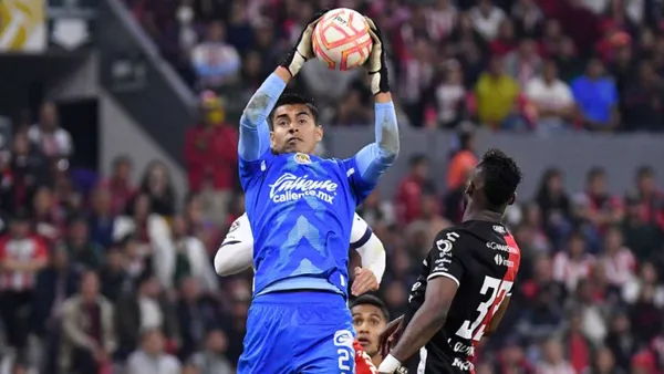 El portero Tala Rangel reveló que tenía un lugar asegurado en un rival de Chivas, pero prefirió jugar para el Club Guadalajara